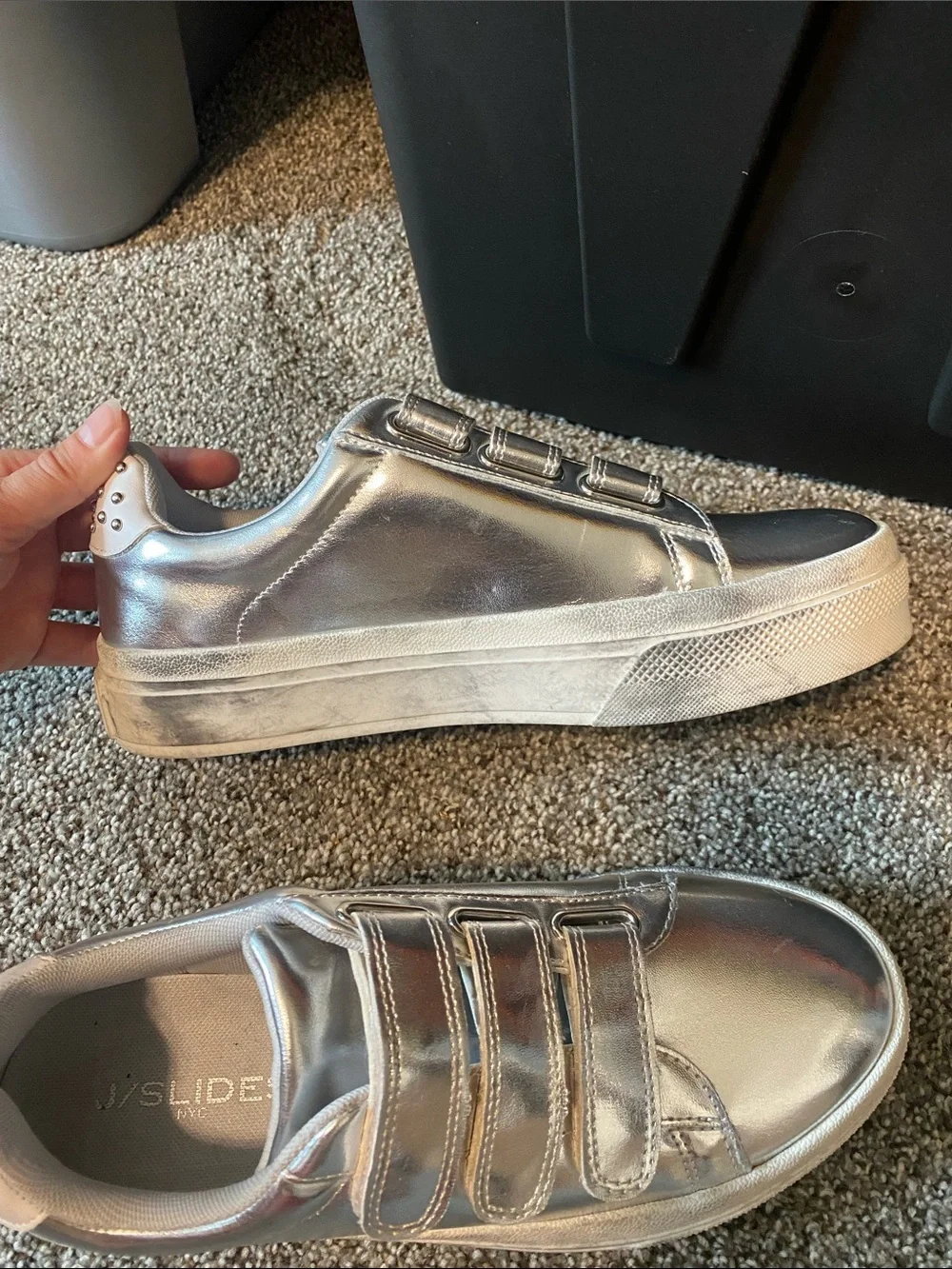 J Slides euc couple